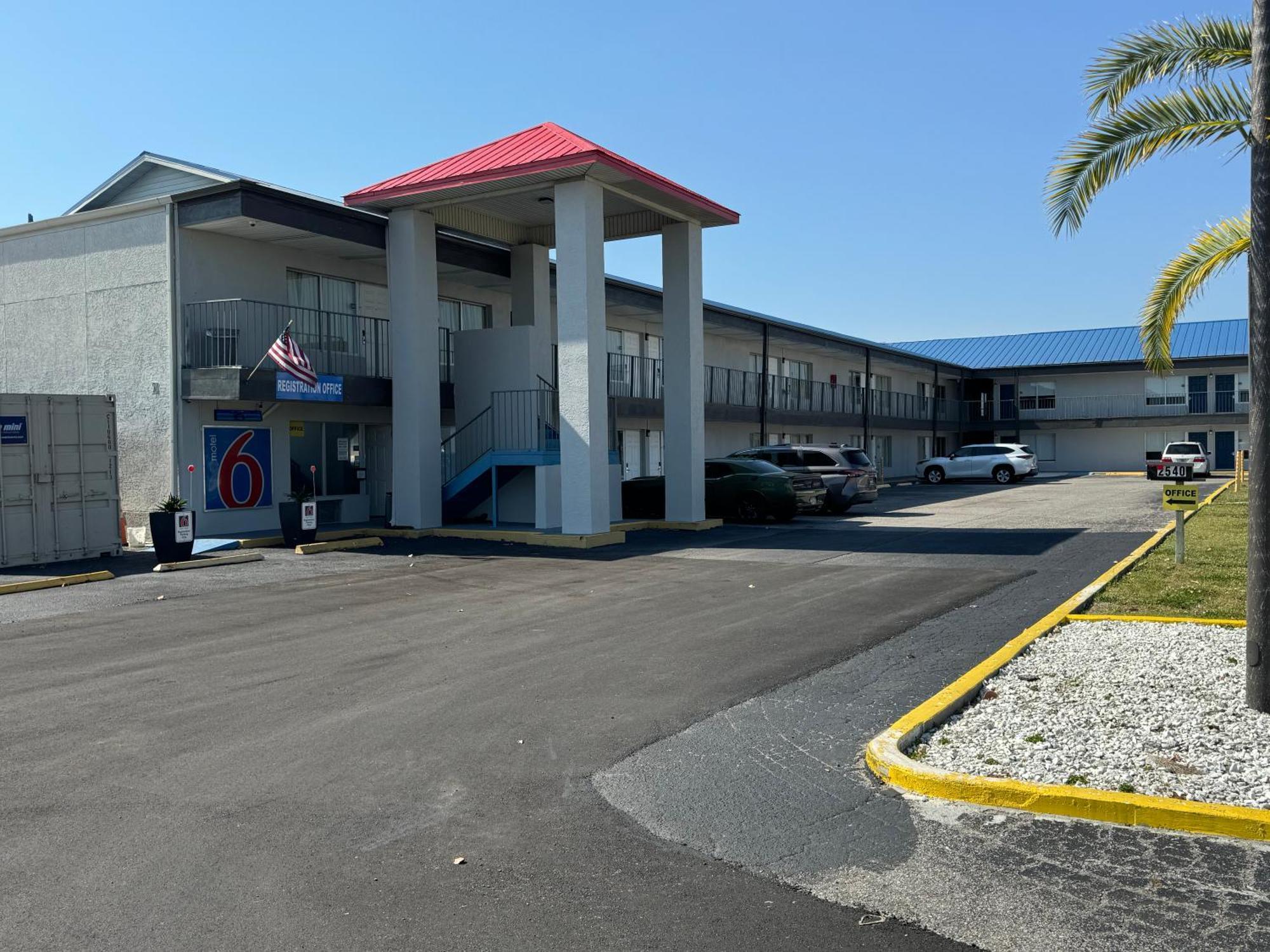 Motel 6 Englewood, Fl Extérieur photo